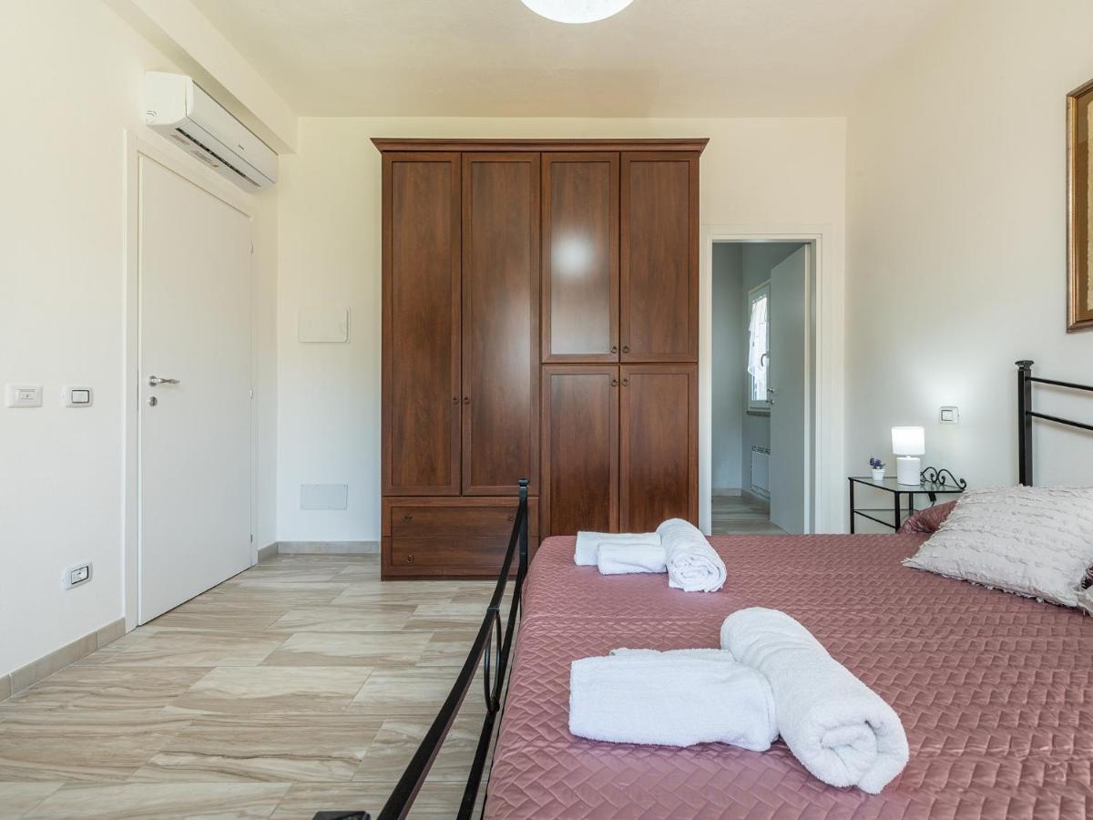 Villa Chiara Solanas Solanas  Dış mekan fotoğraf