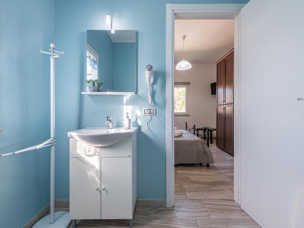 Villa Chiara Solanas Solanas  Dış mekan fotoğraf